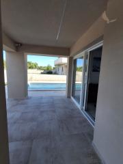 Chorvátsko : Nádherný dom s bazénom a panoramatickým výhľadom na more – Ostrov Vir!