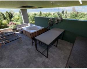 Chorvátsko - Na predaj  novostavba apartmánu v centre ostrova VIR