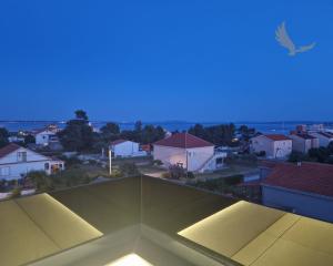 Chorvátsko - Novostavba apartmán s výhľadom na more len 150m od mora