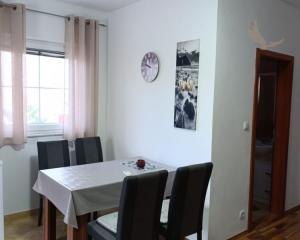 Chorvátsko - Apartmán len 150m od mora za top cenu