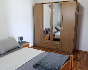 Chorvátsko - Apartmán len 150m od mora za top cenu