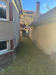 Na predaj dom - pozemok za výhodnú cenu v blízkosti Banskej Bystrice