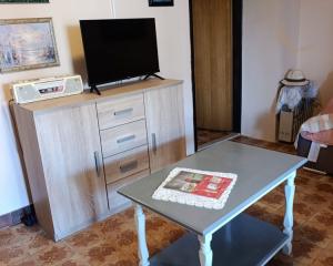 Chorvátsko- Na predaj dom 2x apartmán len 250m od mora