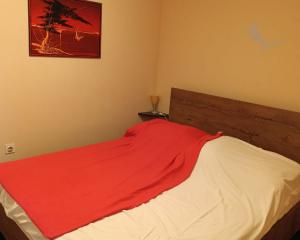 Chorvátsko- Na predaj dom 2x apartmán len 250m od mora