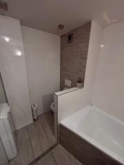 Prenájom priestranného 3-izbového bytu - kompletná rekonštrukcia, zariadený