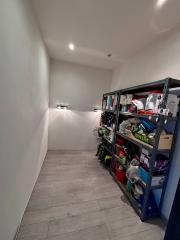 Prenájom priestranného 3-izbového bytu - kompletná rekonštrukcia, zariadený