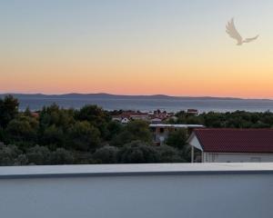 Chorvátsko , ostrov Vir - Na predaj podkrovný apartmán s výhľadom na more