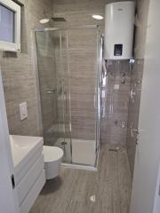 Chorvátsko , ostrov Vir - Na predaj podkrovný apartmán s výhľadom na more