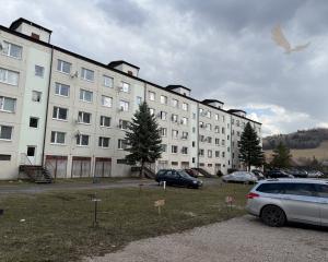 Pekný 3 izbový byt Závadka nad Hronom