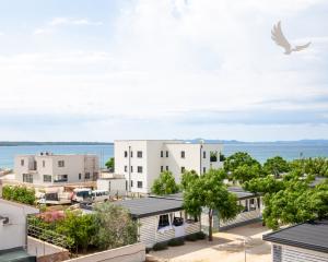 Chorvátsko : Privlaka - Na predaj apartmán s vlastnou záhradou v novostavbe, 150m od mora!