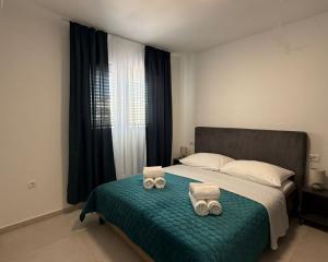 Chorvátsko - Zariadený apartmán s výhľadom na more len 250m od mora