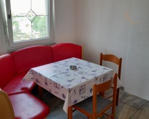 Chorvátsko - Apartmán len 150m od mora 2x spálňa s výhľadom na more