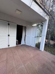 Chorvátsko- Apartmán so záhradou len 100m od mora