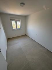 Chorvátsko -Novostavba apartmán 3x spálňa so strešnou terasou a výhľadom na more v Privlake