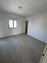 Chorvátsko -Novostavba apartmán 3x spálňa so strešnou terasou a výhľadom na more v Privlake