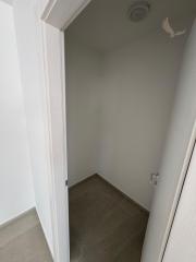 Chorvátsko -Novostavba apartmán 3x spálňa so strešnou terasou a výhľadom na more v Privlake