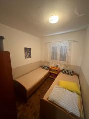 Chorvátsko - Vir - Na predaj samostatný dom s pekným pozemkom len 300m od mora!