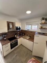 Chorvatsko - Novostavba zariadená len 30m od mora- Vir -Prezida