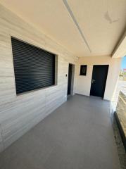 Chorvátsko - Novostavba apartmánu len 100m od mora a vyhľadávanej pláže Prezida