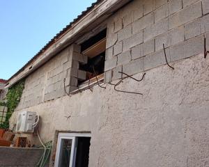 Chorvátsko na predaj: Rodinný dom na ostrove Vir – Len 120 m od mora!