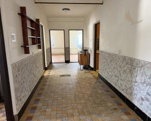 ZNÍŽENÁ CENA - Priestranný rodinný dom s veľkou záhradou - Lopej