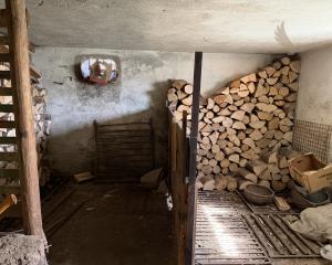 Šikovný domček s veľkou záhradou Brezno časť Zadné Halny