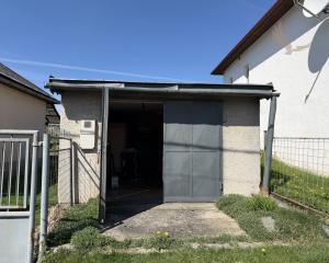 Šikovný domček s veľkou záhradou Brezno časť Zadné Halny