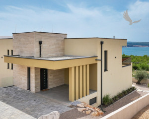 CHORVÁTSKO, MASLENICA - LUXUSNÁ MODERNÁ VILA S BAZÉNOM A VÝHĽADOM NA MORE