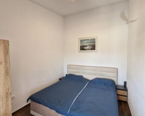 Chorvátsko, ostrov Vir - Na predaj priestranný apartmán s výhľadom na more!