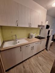 Chorvátsko ,ostrov Vir - Na predaj prízemný apartmán s terasou len 150 m od mora!