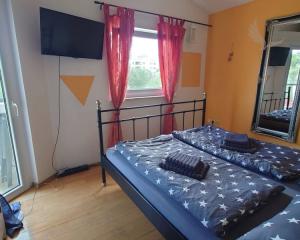 Chorvátsko, ostrov Vir - Na predaj dvojpodlažný apartmán so záhradou