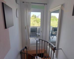 Chorvátsko, ostrov Vir - Na predaj dvojpodlažný apartmán so záhradou