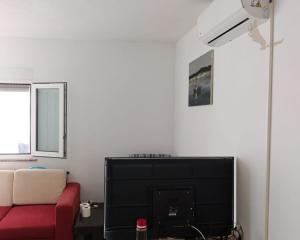 Chorvátsko - Na predaj rodinný  dom s dvoma apartmánmi na ostrove Vir