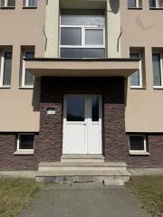 Exkluzívne na predaj - 2 izbový byt priamo v centre Brezna