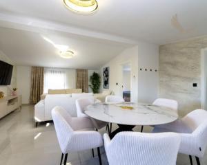 Chorvátsko- Moderný apartmán na ostrove Vir - Centrum