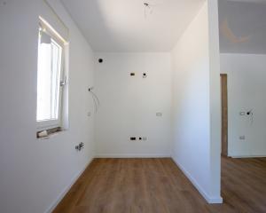 Chorvátsko- Novostavba apartmánov v Zatone