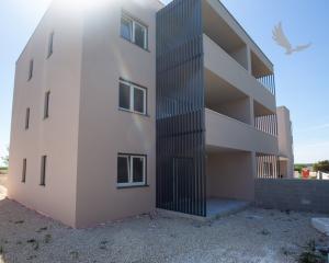 Chorvátsko- Novostavba apartmánov v Zatone
