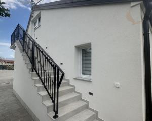 Chorvátsko - Dom 2x apartmán v centre ostrova Vir