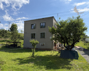 --Znížená cena -- Rodinný dom na predaj Brezno - Mazorníkovo