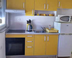 Chorvátsko - Na predaj apartmán v druhej rade od mora