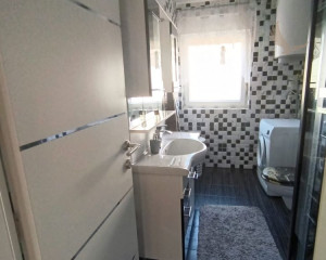 Chorvátsko -ostrov Vir - Na predaj útulný kompletne zariadený apartmán