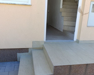 Chorvátsko -ostrov Vir - Na predaj útulný kompletne zariadený apartmán