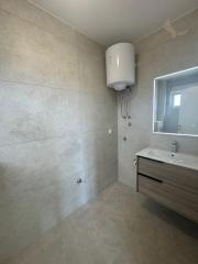 Apartmán so strešnou terasou len 100m od pieskovej pláže