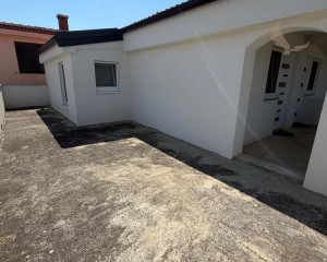 Chorvátsko - Dom 3x apartmán len 400m od mora
