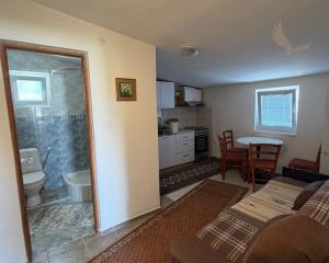 Chorvátsko - Dom 3x apartmán len 400m od mora