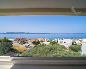 Novostavba apartmán s výhľadom na more, 150m od mora v Chorvátsku - Zadar- Kožino