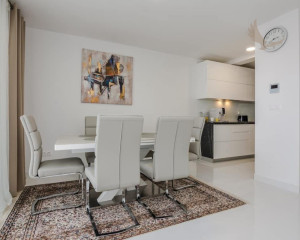 Chorvátsko - Novostavba apartmánový dom s výhľadom na more len 250m od mora