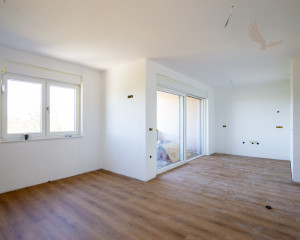 Chorvátsko- Novostavba apartmánov v Zatone