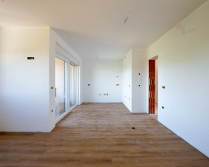 Chorvátsko- Novostavba apartmánov v Zatone