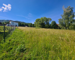 Stavebné pozemky s výhľadom na Nízke Tatry – Brezno (805 m² a 950 m²)